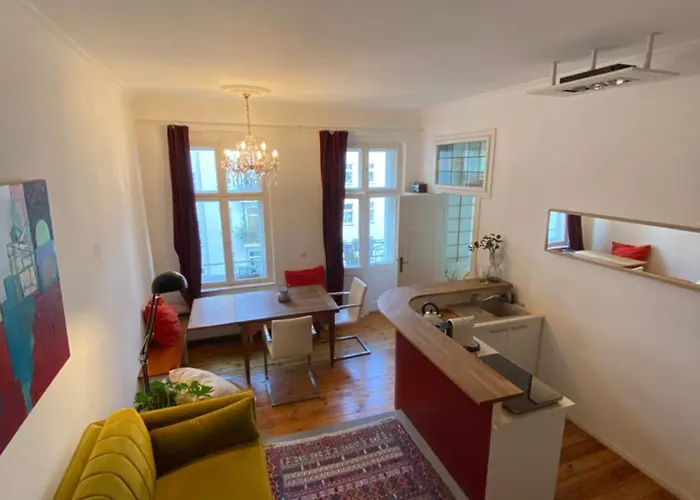 Beautiful Popular Area *